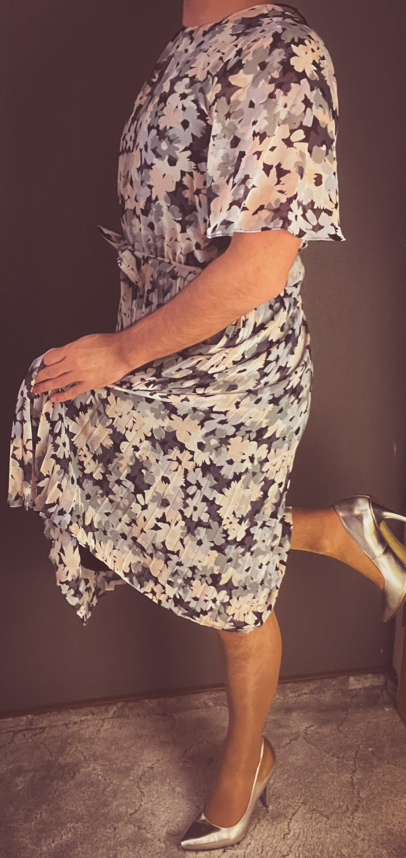 Outfit photo, dress for men