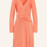 Minimalist sheath dress with a clear, simple silhouette
